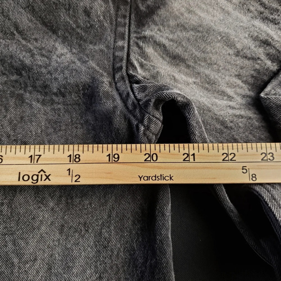 Urban Outfitters Acid Wash 1/2‎ Zip Pullover XS - Picture 4 of 5